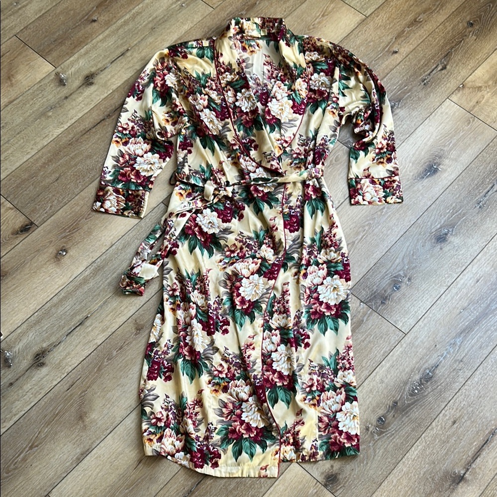 VTG Victorias Secret Kimono Robe M/L 80s Floral Bridal Lingerie